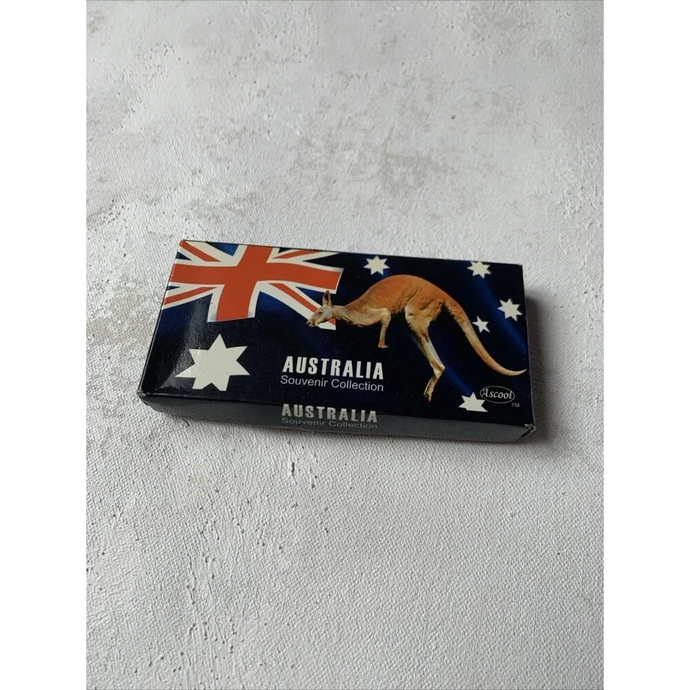 Australia Kangaroo Silvertone Souvenir‎ Keyring